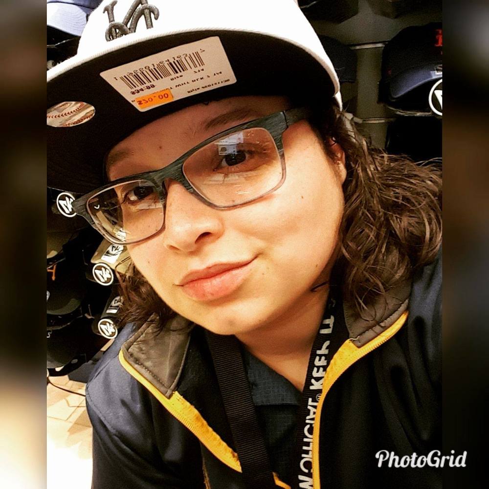 Meet your Posher, Jillian